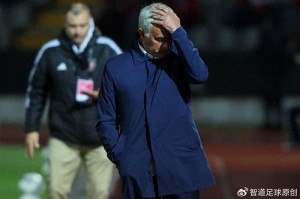 华体会app下载-穆里尼奥又抓内鬼+语出惊人 本菲卡若解约 球迷希望阿莫林执教|何塞·穆里尼奥|葡超|本菲卡足球俱乐部|欧冠冠军|球队_新浪体育_新浪新闻